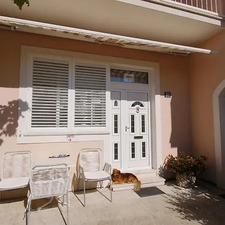 Apartment Meri Duce